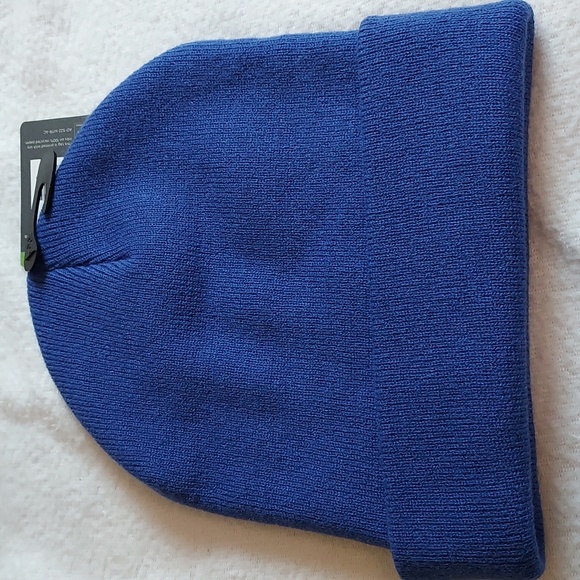 Alpine Design Beanie - Picture 4 of 6